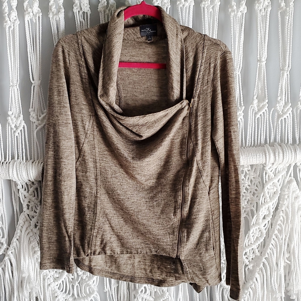 🐱Market & Spruce light weight sweater